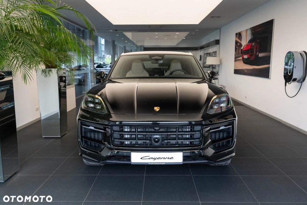 Porsche Cayenne E-Hybrid - 5