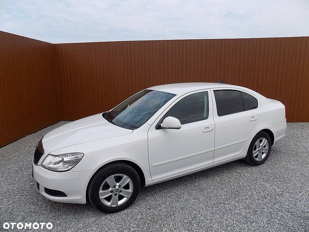 Skoda Octavia 1.6 TDI DPF Fun - 24