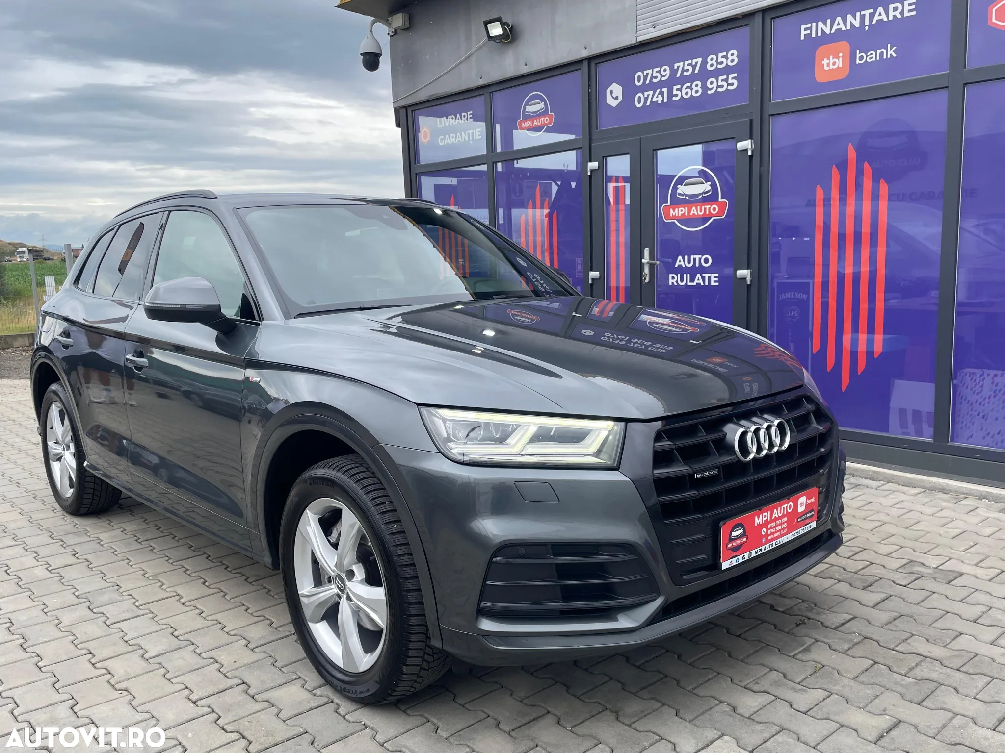 Audi Q5 2.0 40 TDI quattro S tronic Sport - 8