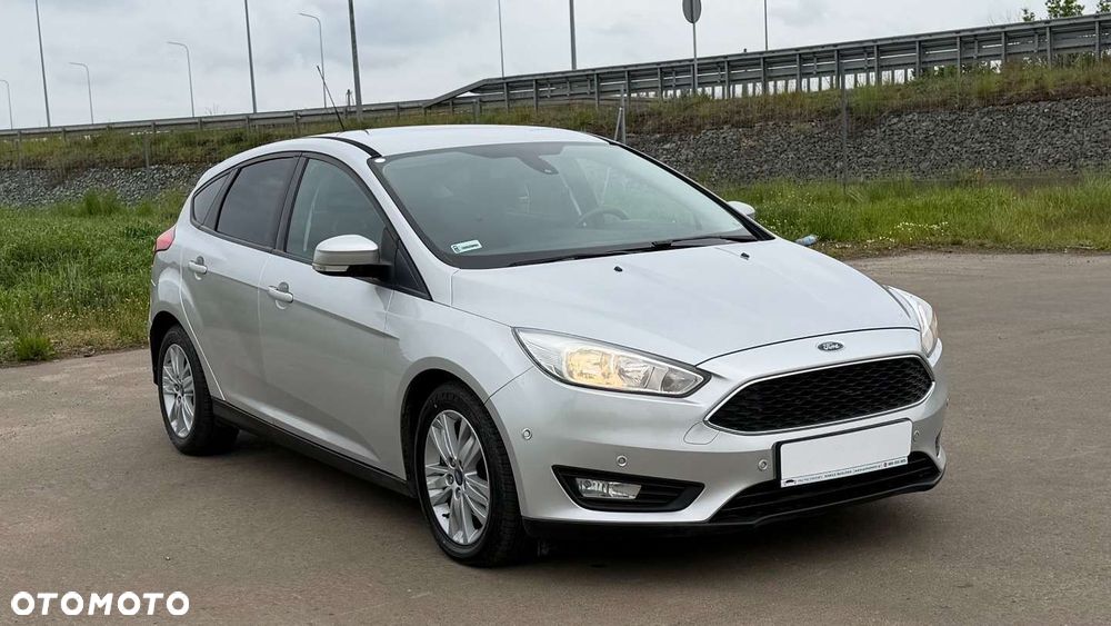 Ford Focus 1.5 EcoBlue Start-Stopp-System COOL&CONNECT - 11
