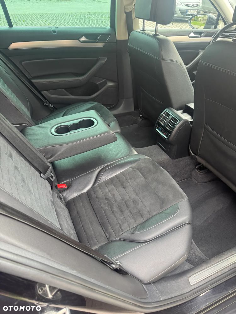 Volkswagen Passat 2.0 TDI BMT Highline DSG - 12
