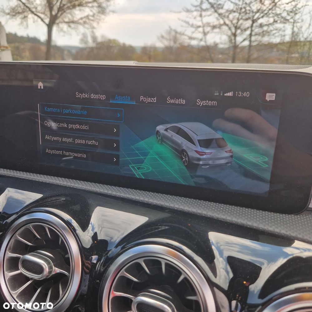 Mercedes-Benz CLA 200 7G-DCT AMG Line - 14