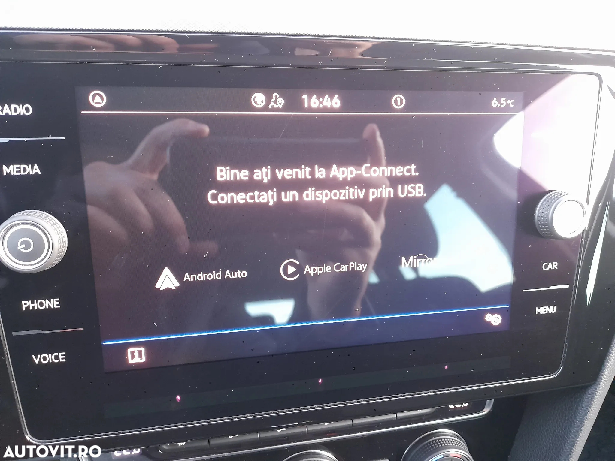 Volkswagen Passat Variant 2.0 TDI DSG Highline - 33
