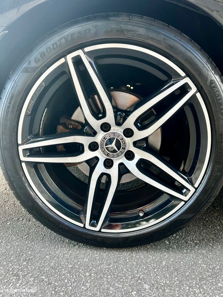 Mercedes-Benz E 300 d AMG Line - 14