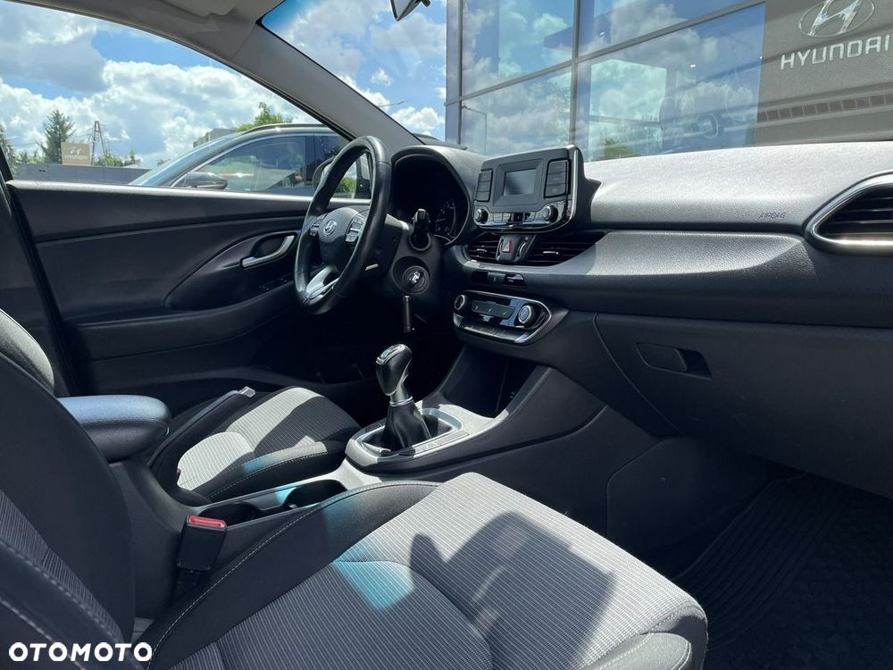 Hyundai i30 1.5 DPI Comfort - 12