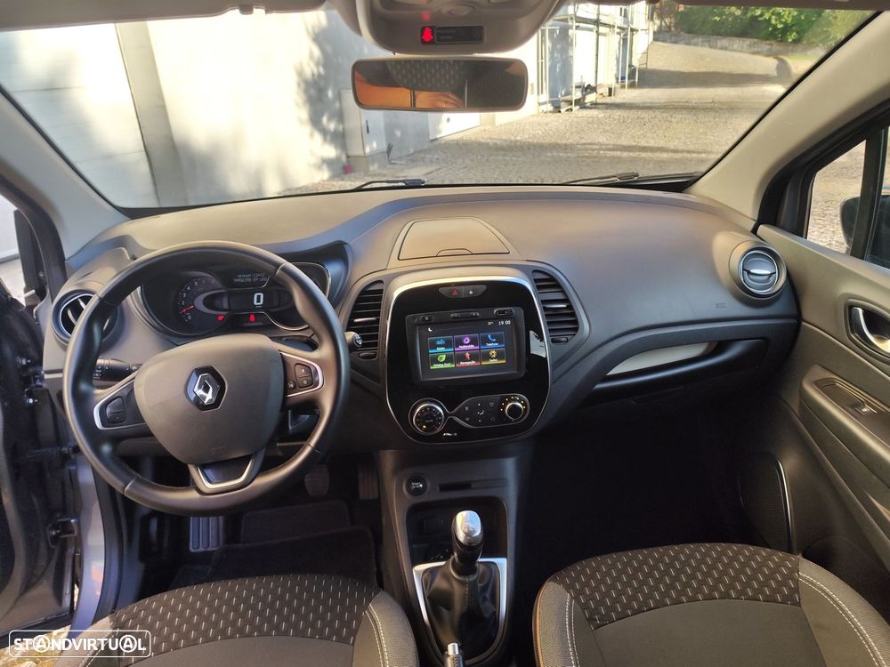 Renault Captur 0.9 TCE Exclusive - 30