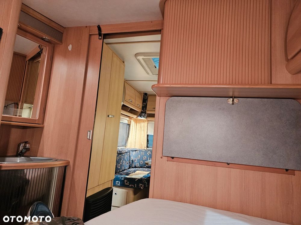 Hobby - TEC 460. DMC-1250. WŁĄCZ  FILMIK ! ŁÓŻKO MAŁŻEŃSKIE. MOTO-MOVER ! NOWY SOLAR. ŁAZIENKA. - 28