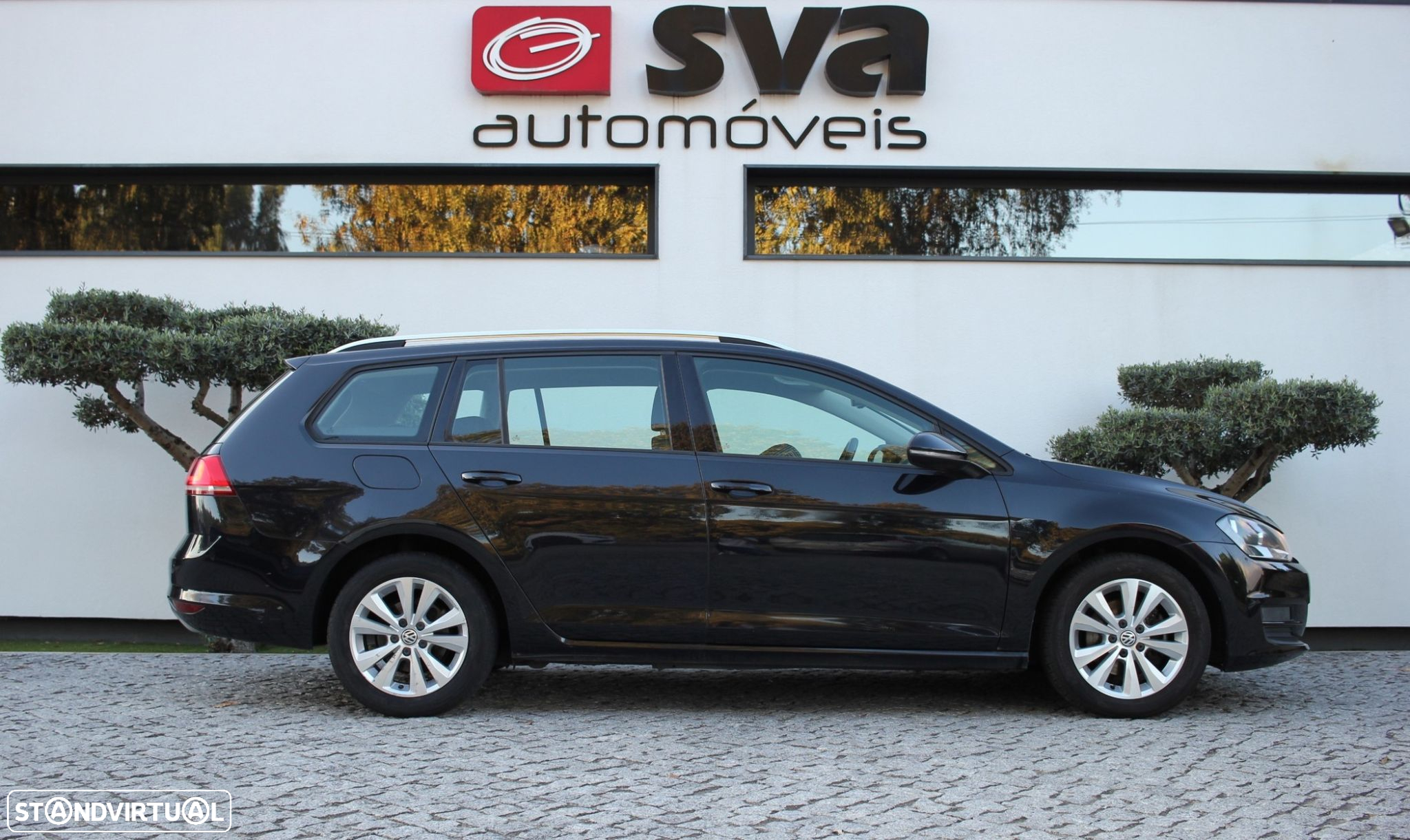 VW Golf Variant 1.6 TDi Confortline - 3