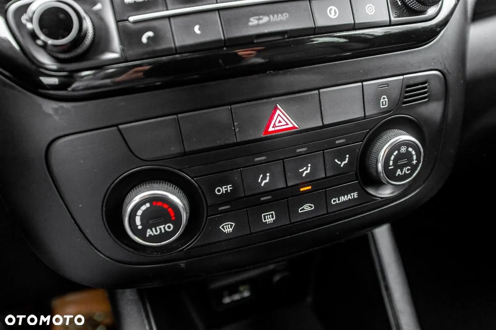 Kia Venga 1.6 CVVT Platinum Edition - 29