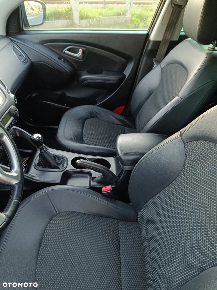 Hyundai ix35 2.0 CRDi 4WD Premium - 7
