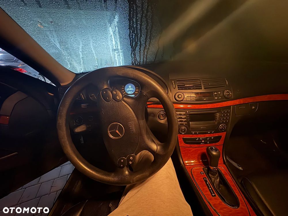 Mercedes-Benz Klasa E - 5