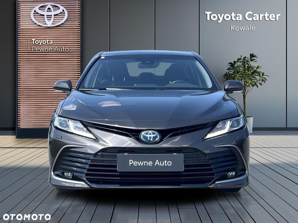 Toyota Camry 2.5 Hybrid Comfort CVT - 8