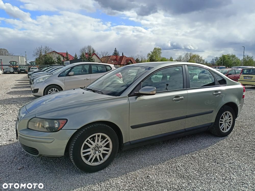Volvo S40 - 1