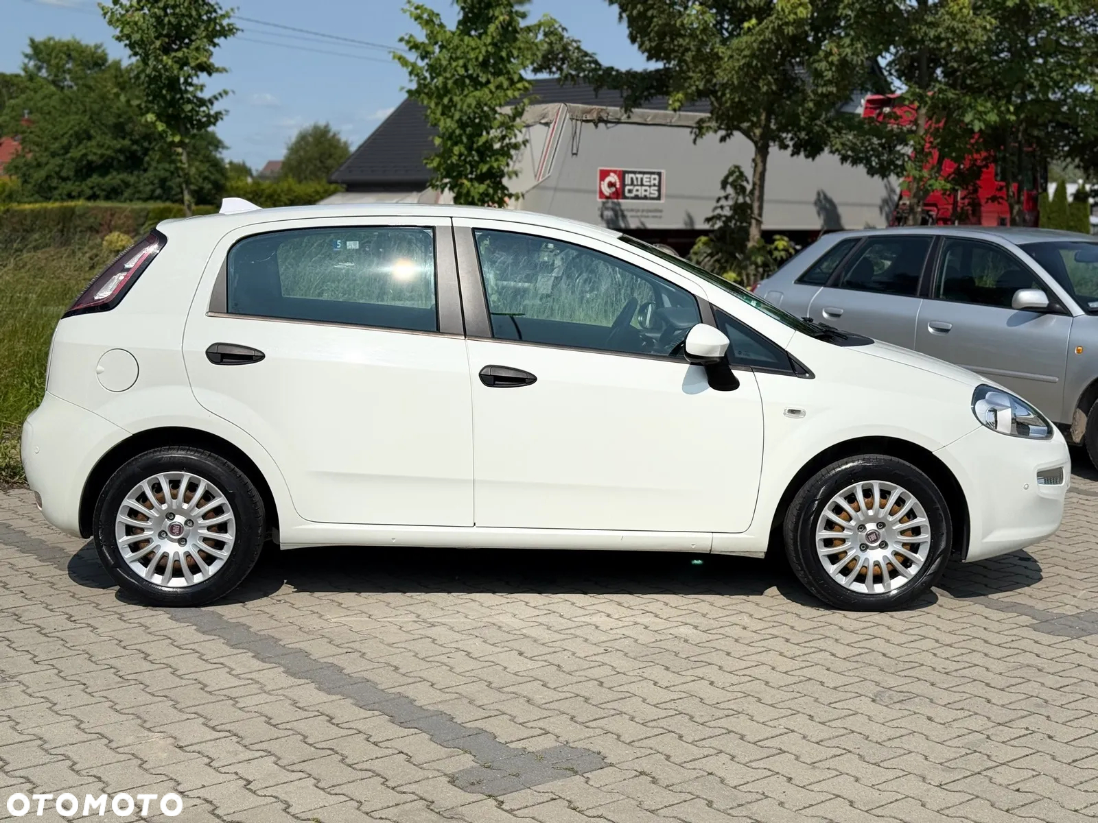 Fiat Grande Punto - 12
