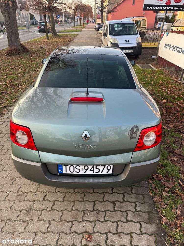 Renault Megane 1.6 Privilege - 24