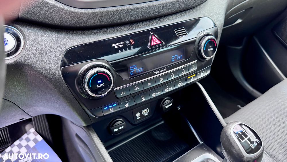 Hyundai Tucson blue 1.7 CRDi 2WD Style - 21