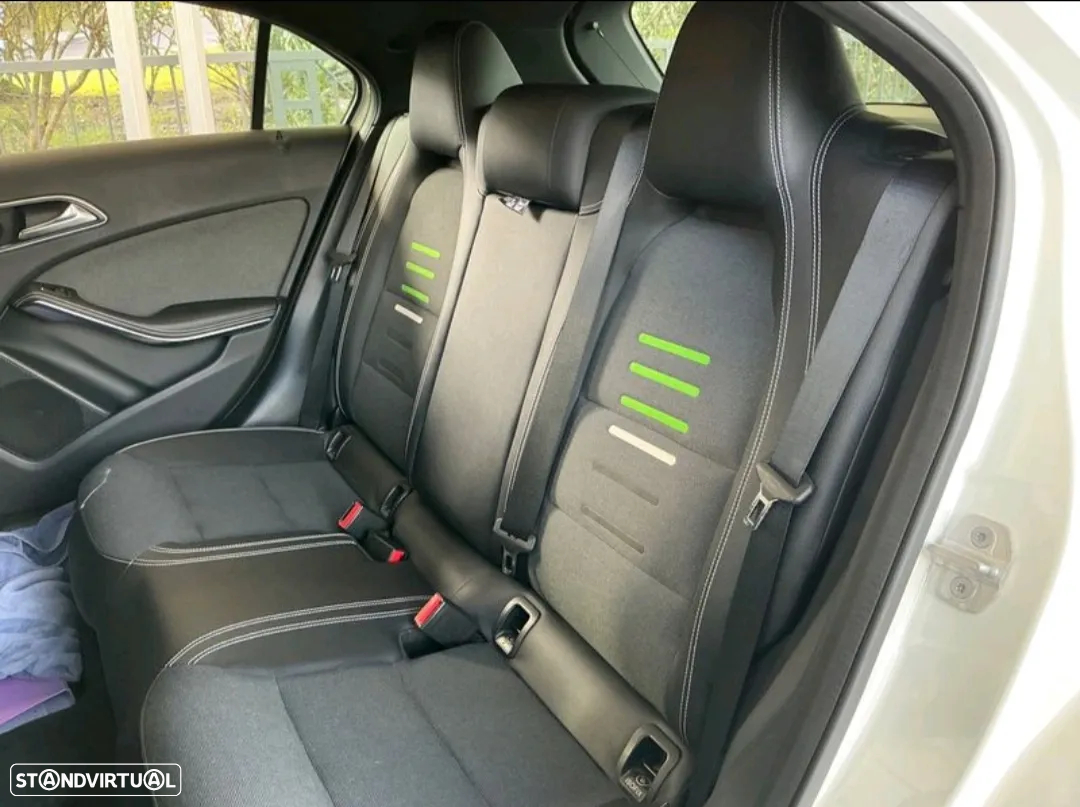 Mercedes-Benz A 180 CDi BlueEfficiency - 14