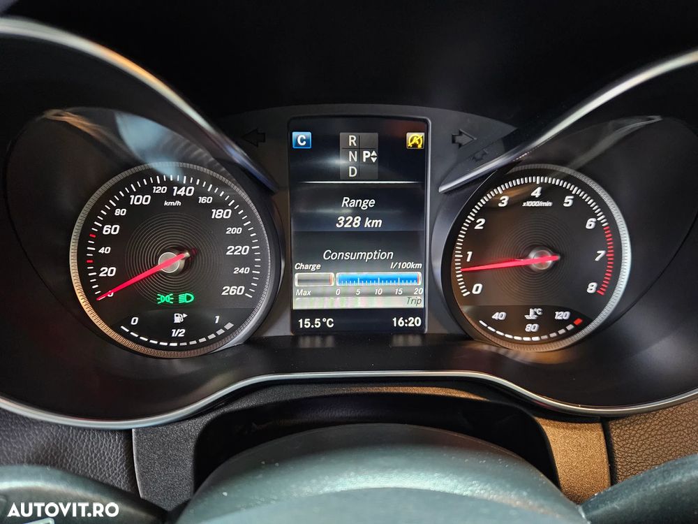 Mercedes-Benz C 180 Coupe 7G-TRONIC AMG Line - 27