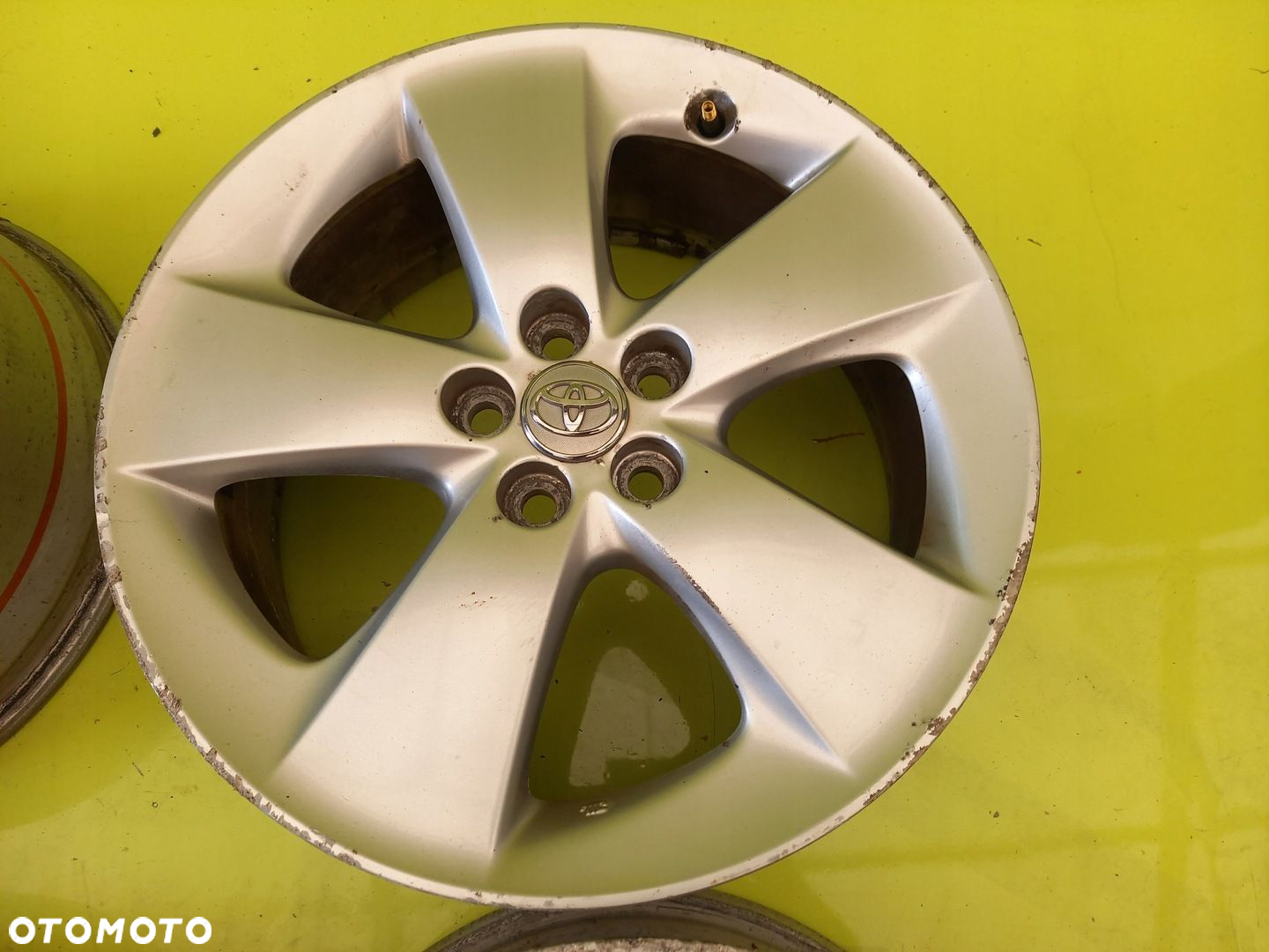 FELGI ALUMINIOWE 17 5x100 TOYOTA PRIUS III LIFT 13 - 3