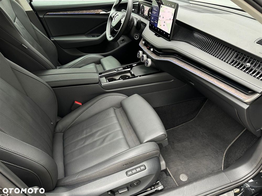 Skoda Superb 1.5 TSI L&K DSG - 7