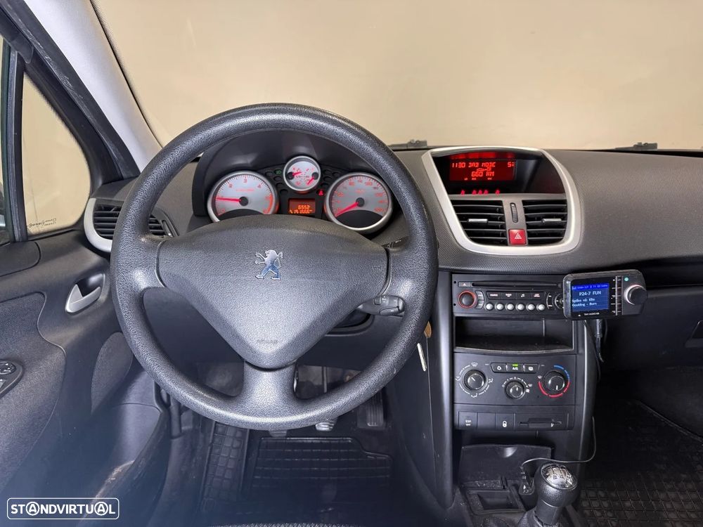 Peugeot 207 1.4 HDi Sport - 2