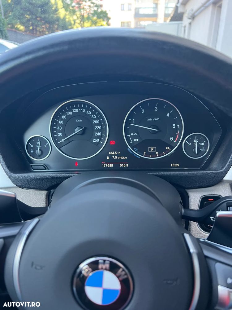 BMW Seria 3 320d xDrive AT - 1
