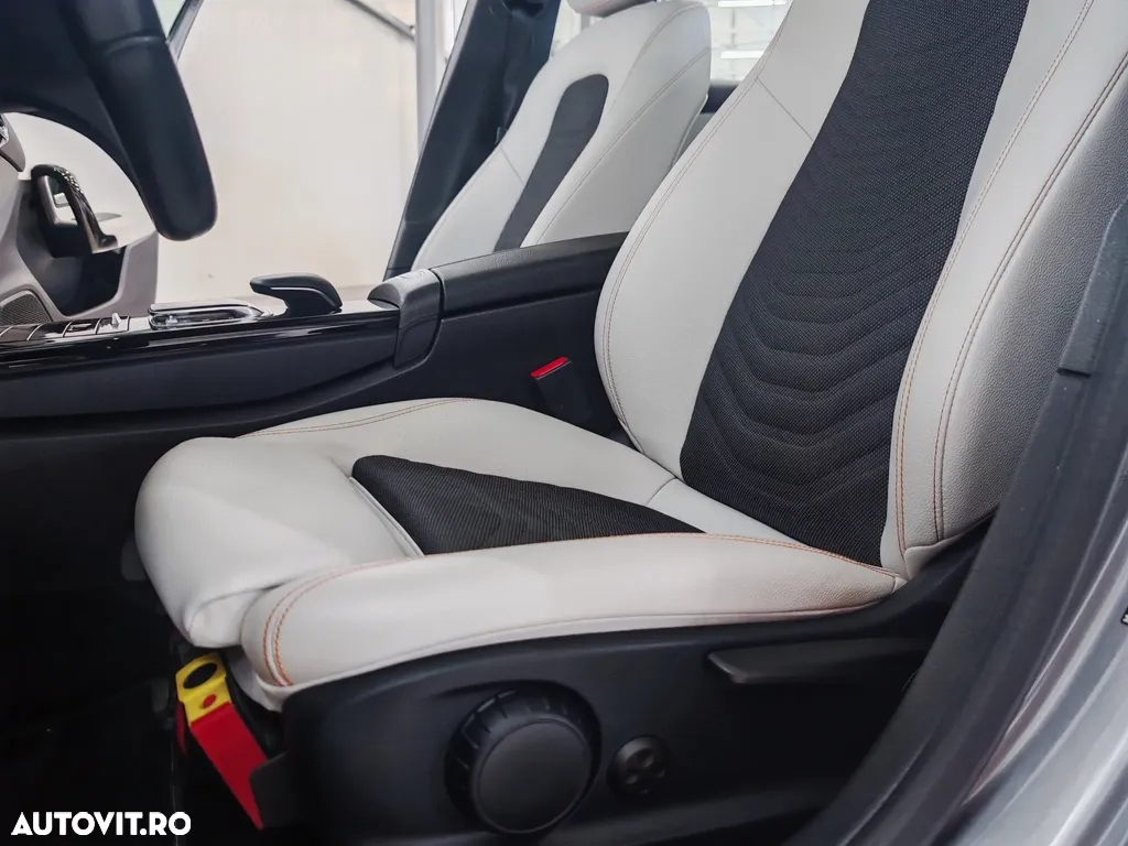Mercedes-Benz A 180 d 7G-DCT - 8