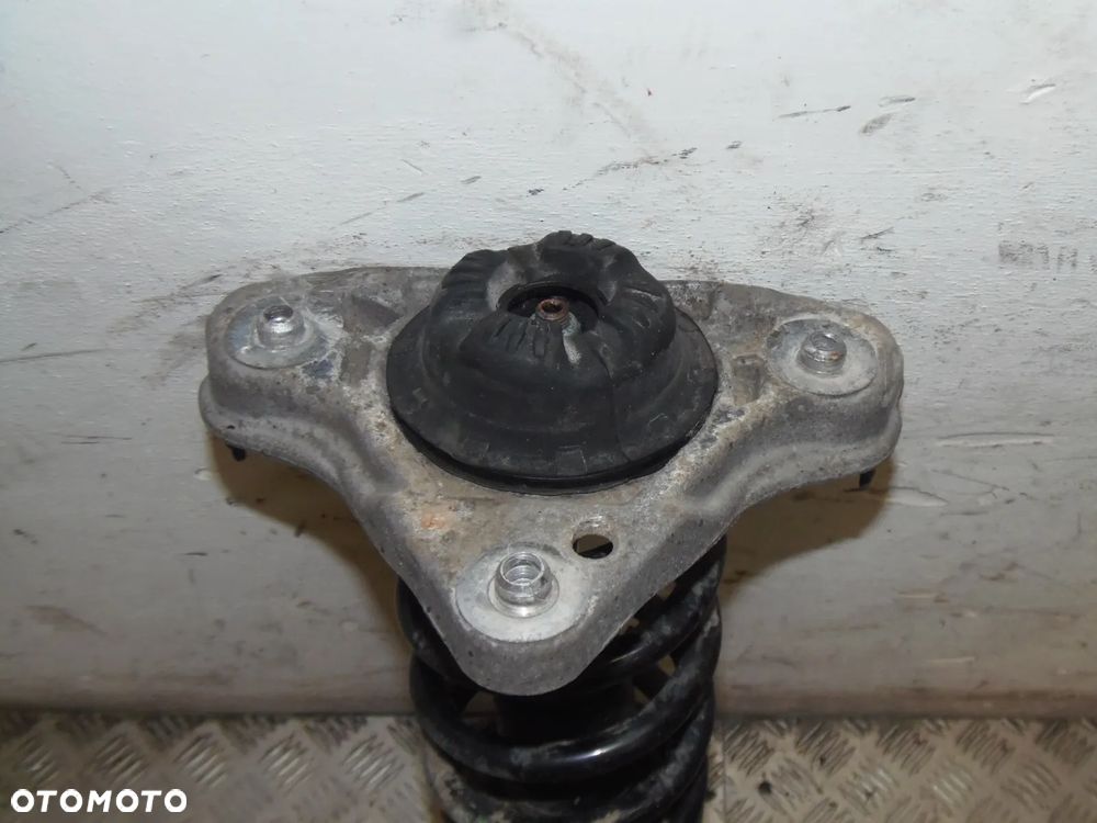 AMORTYZATOR LEWY PRZÓD AUDI A4 B6 1.8T - 3
