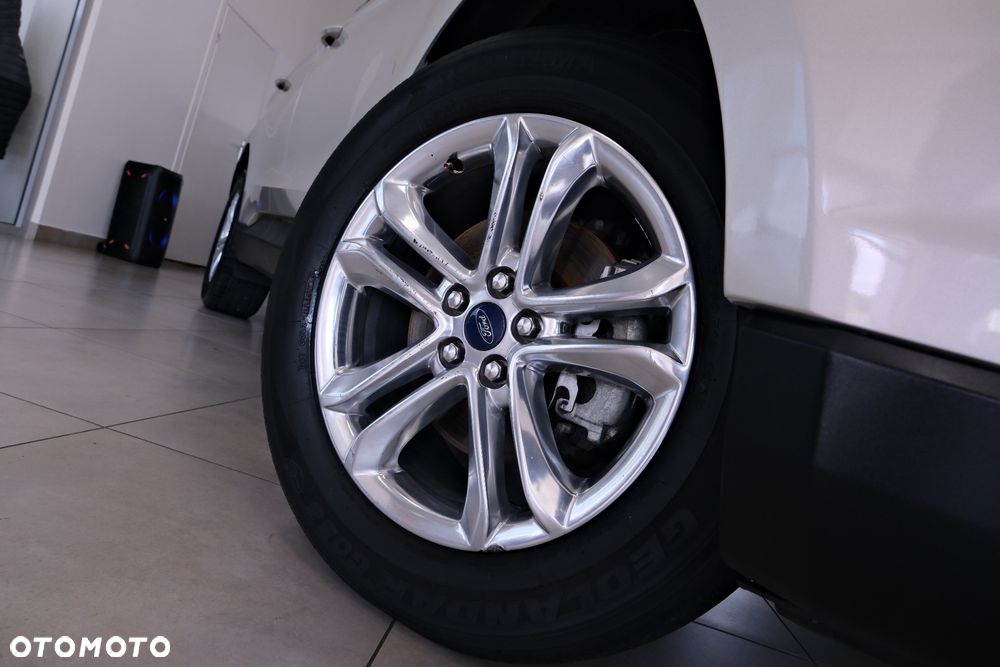 Ford Edge - 4