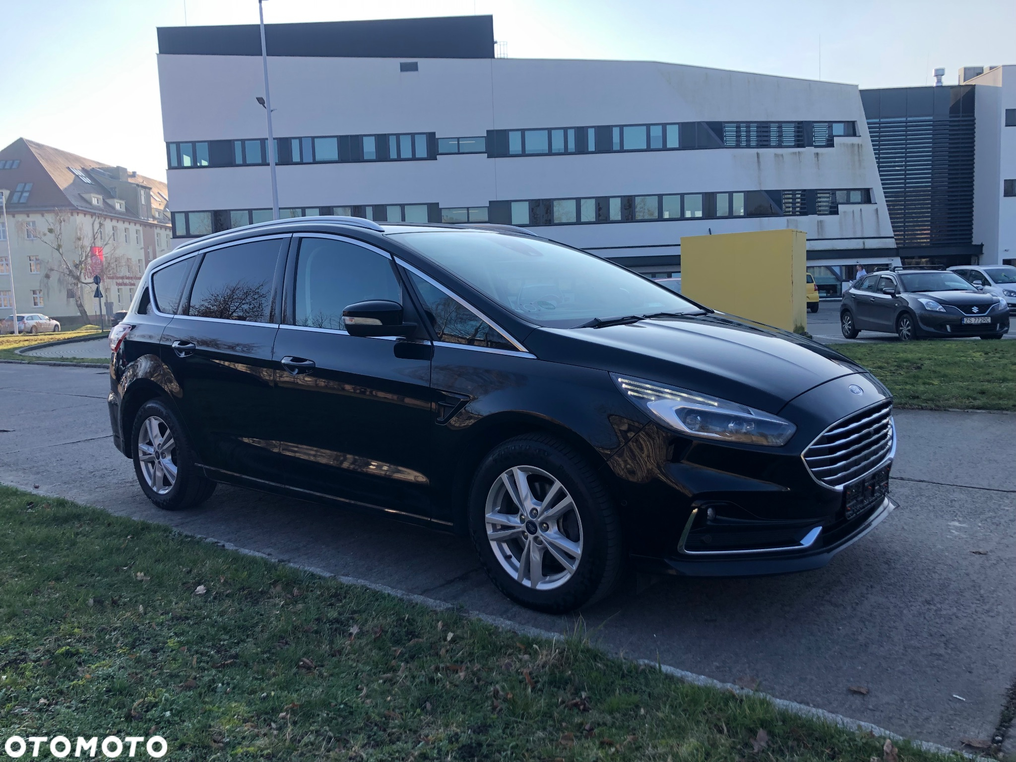 Ford S-Max 2.0 EcoBlue Titanium - 2