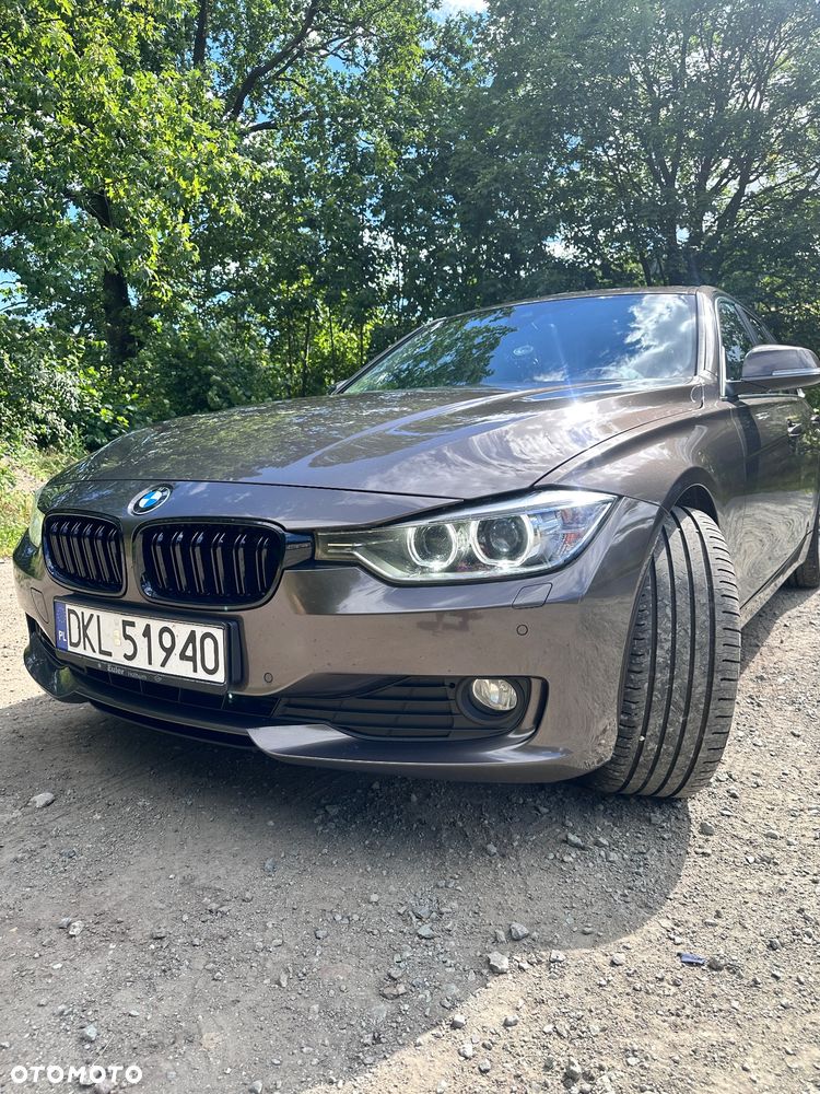 BMW Seria 3 320d - 9