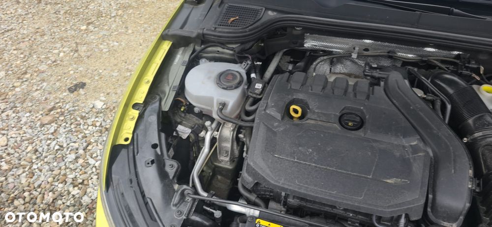 Volkswagen Golf 1.5 TSI ACT OPF Highline - 16