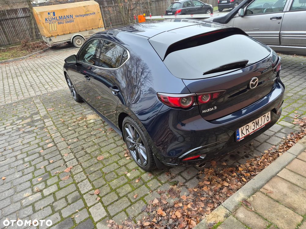 Mazda 3 - 4