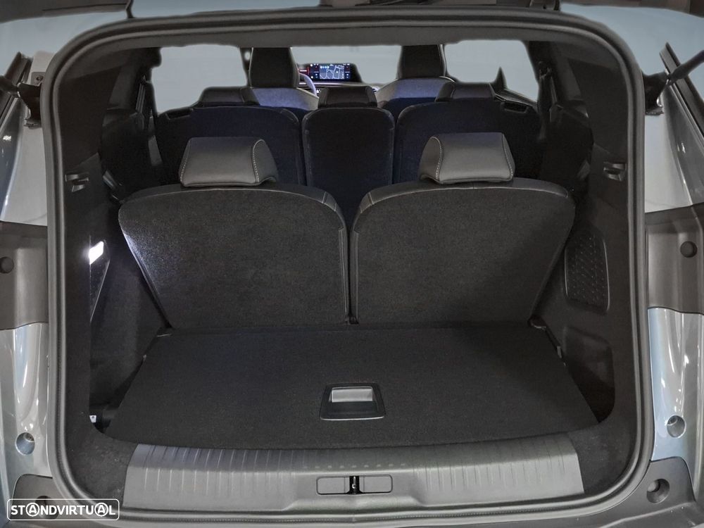 Peugeot E-5008 73 kWh Allure - 24