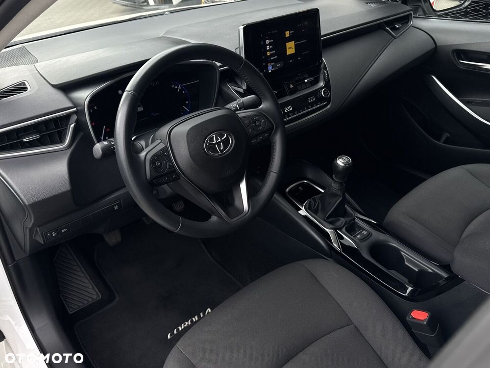 Toyota Corolla - 9