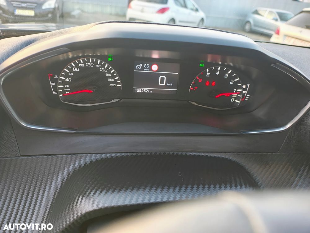 Peugeot 2008 1.5 BlueHDI STT Active - 16