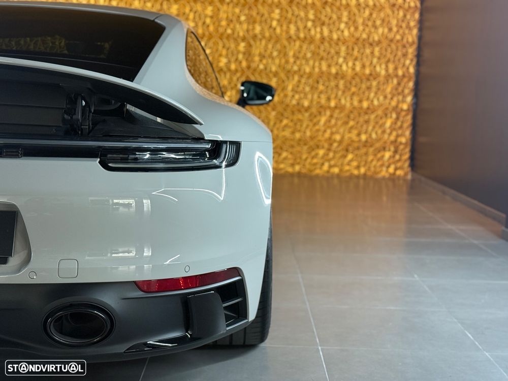 Porsche 911 (992) Carrera GTS PDK - 15