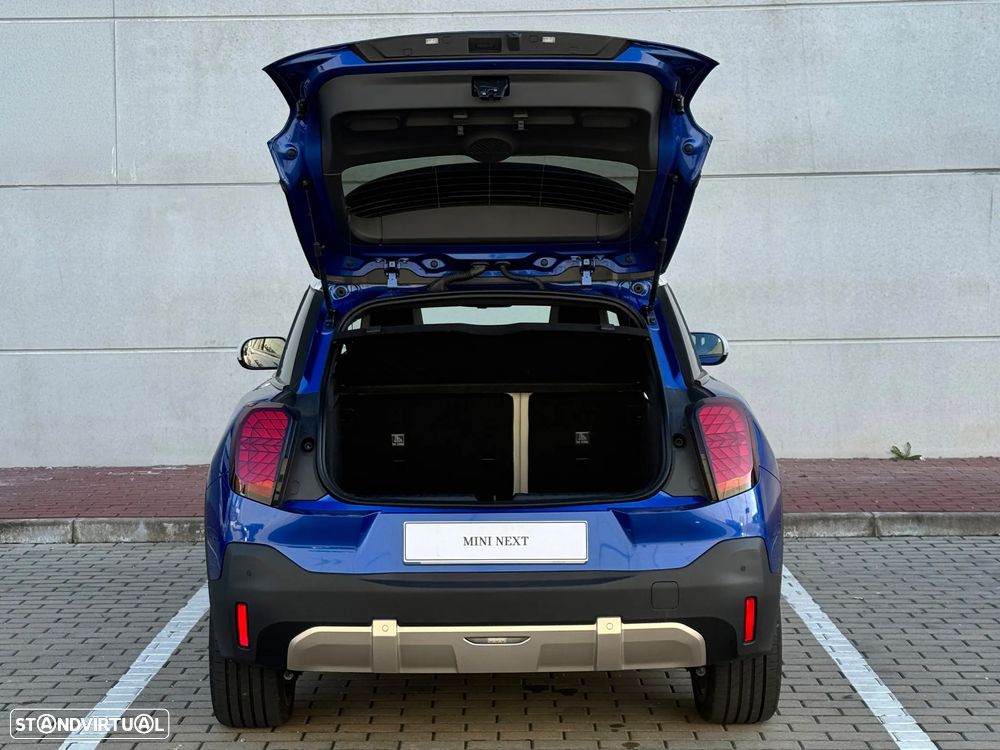 MINI Aceman SE Favoured M - 17