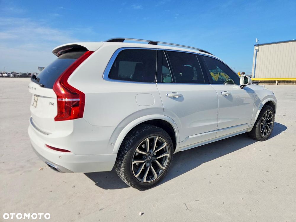Volvo XC 90 T6 AWD Momentum - 4