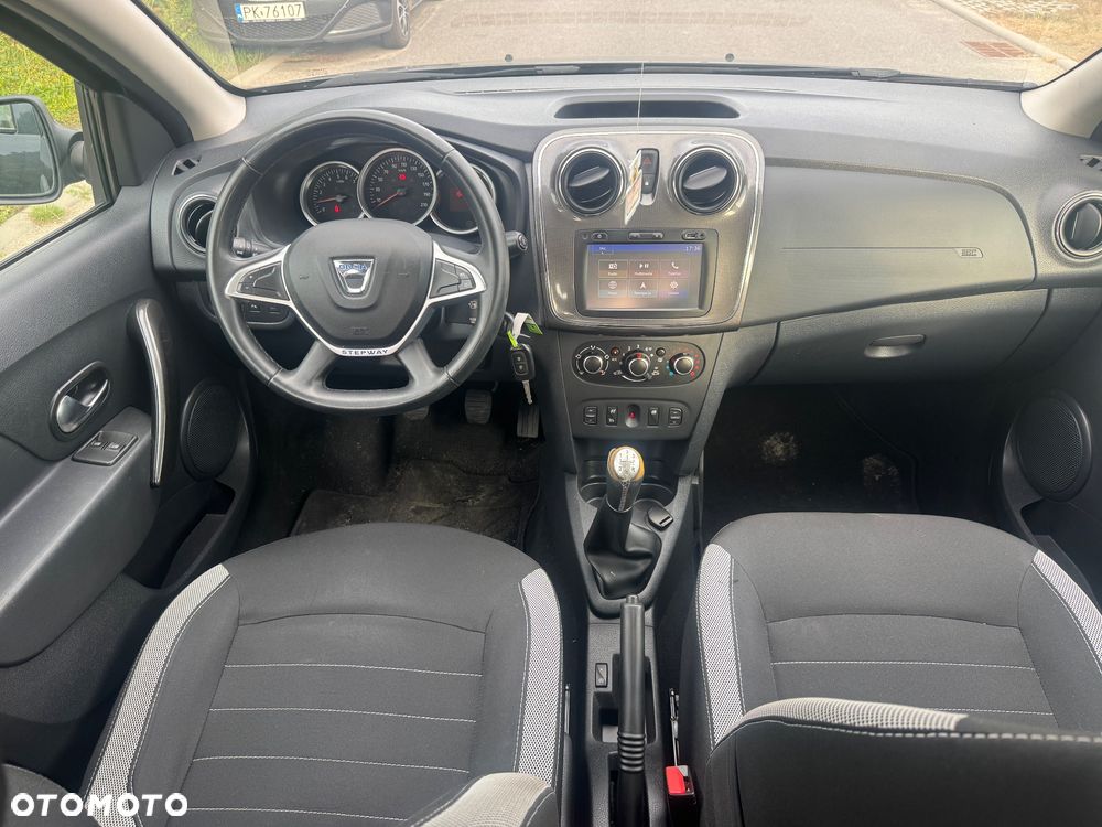 Dacia Sandero Stepway TCe 90 (S&S) Prestige - 9