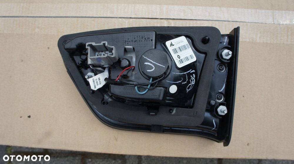 TYLNA LEWA LAMPA JEEP COMPASS II - 9