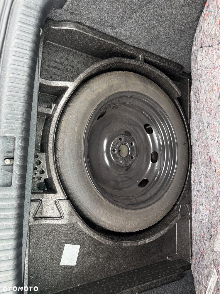 Volkswagen Tiguan 1.4 TSI Perfectline - 10