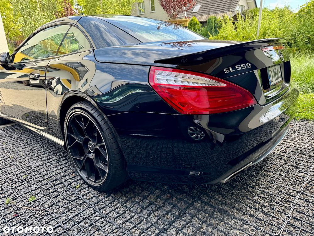 Mercedes-Benz SL 500 BlueEff - 10