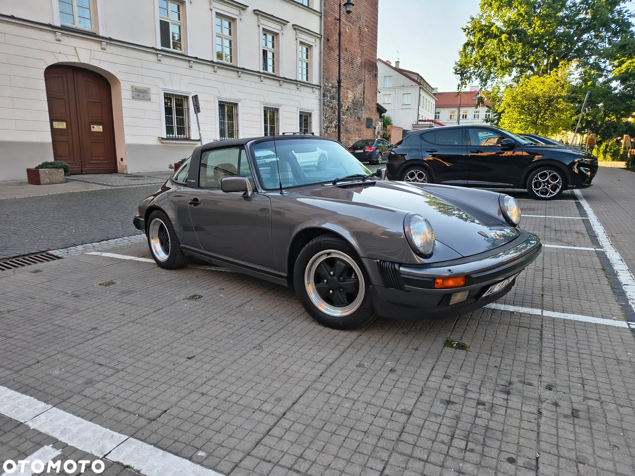 Porsche 911 Carrera 2 Targa - 20