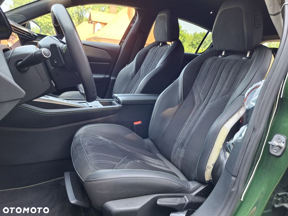 Peugeot 308 PureTech 130 EAT8 GT - 20