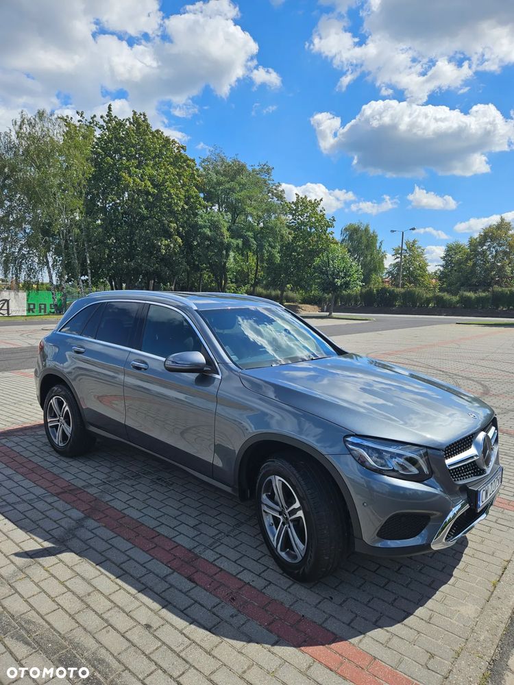 Mercedes-Benz GLC 300 4Matic 9G-TRONIC Exclusive - 5
