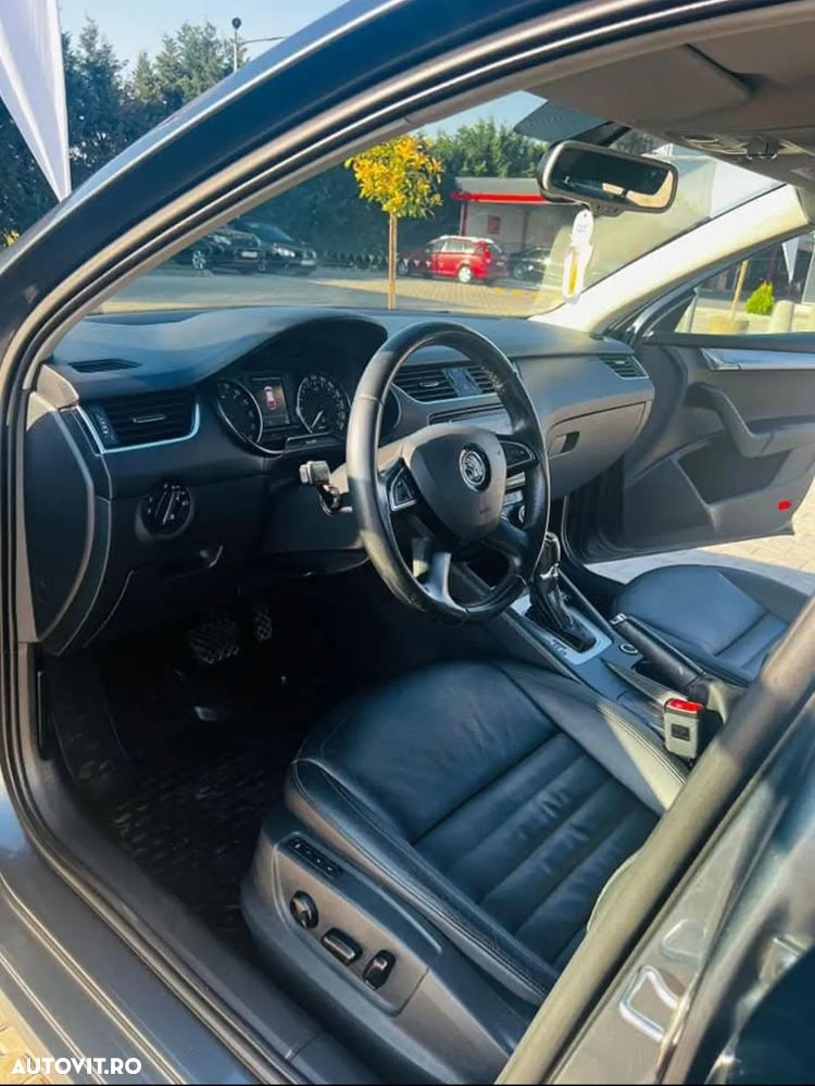 Skoda Octavia 1.6 TDI DSG Ambition - 11