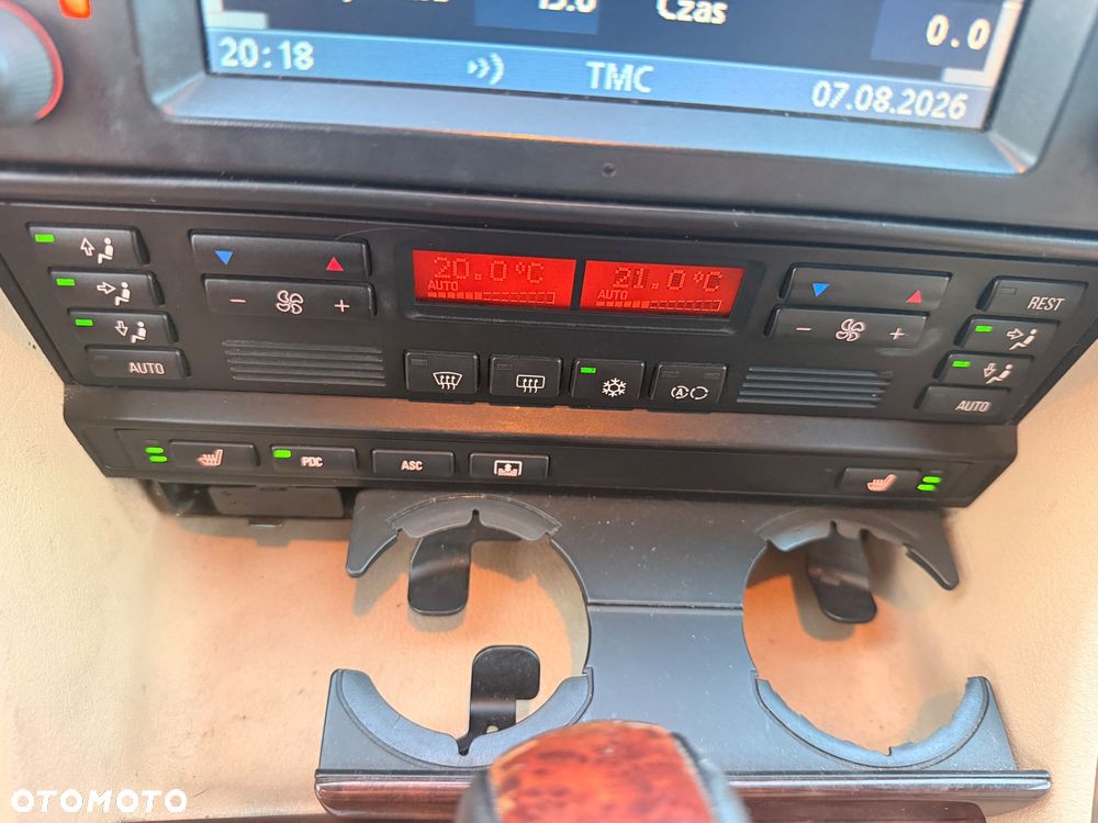 BMW Seria 7 728i L - 30