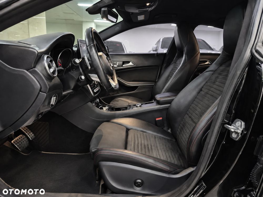 Mercedes-Benz CLA - 5