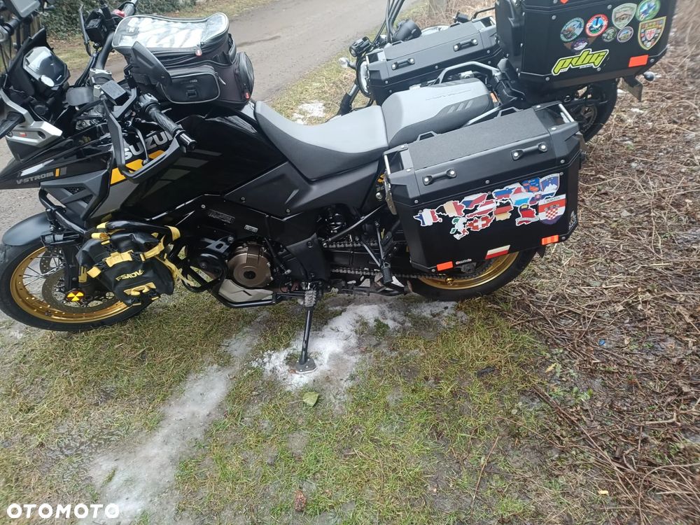 Suzuki V-STROM - 5